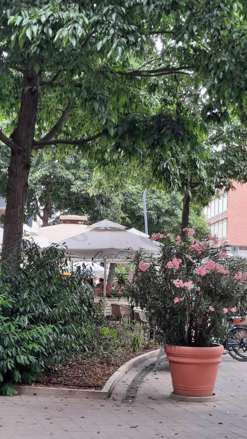 City Life Apartment เดเบรตเซน ภายนอก รูปภาพ