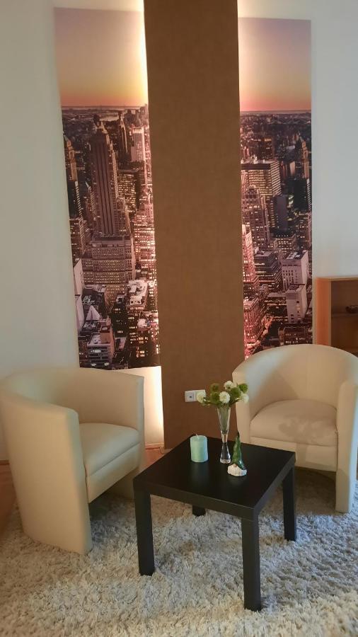 City Life Apartment เดเบรตเซน ภายนอก รูปภาพ